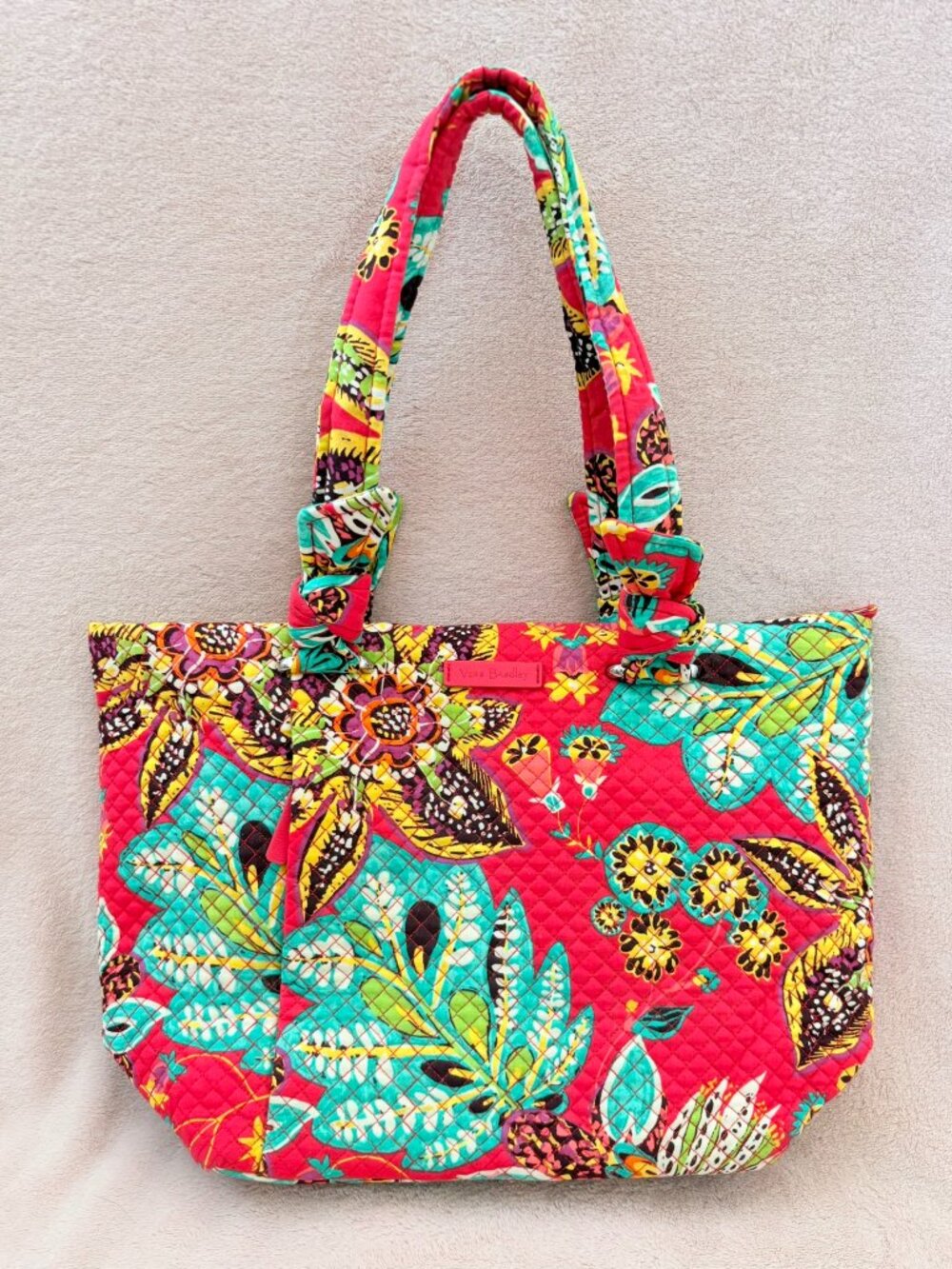 Vera Bradley Hadley East West Rumba Red Leafy Floral Large Zip Tote Shoulder Bag